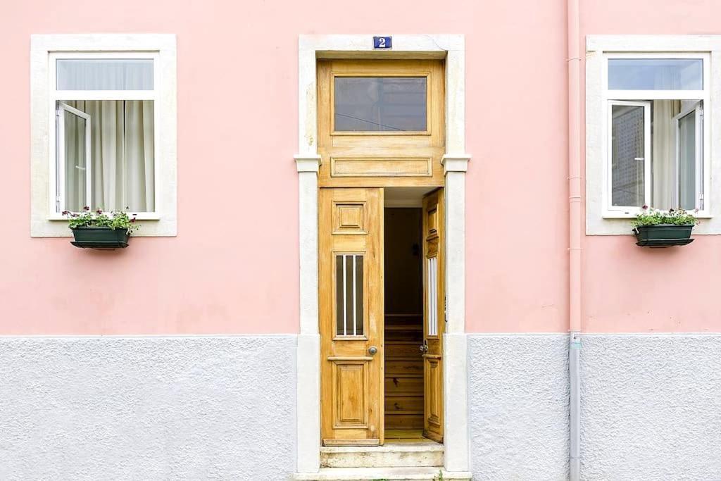 Sapadores - 2 Bedrooms Apartment Lisbon Boho Chic エクステリア 写真